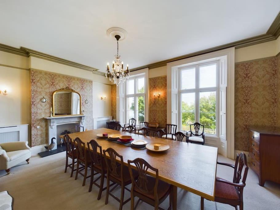 הוילה אילפרקומב The Old Vicarage מראה חיצוני תמונה